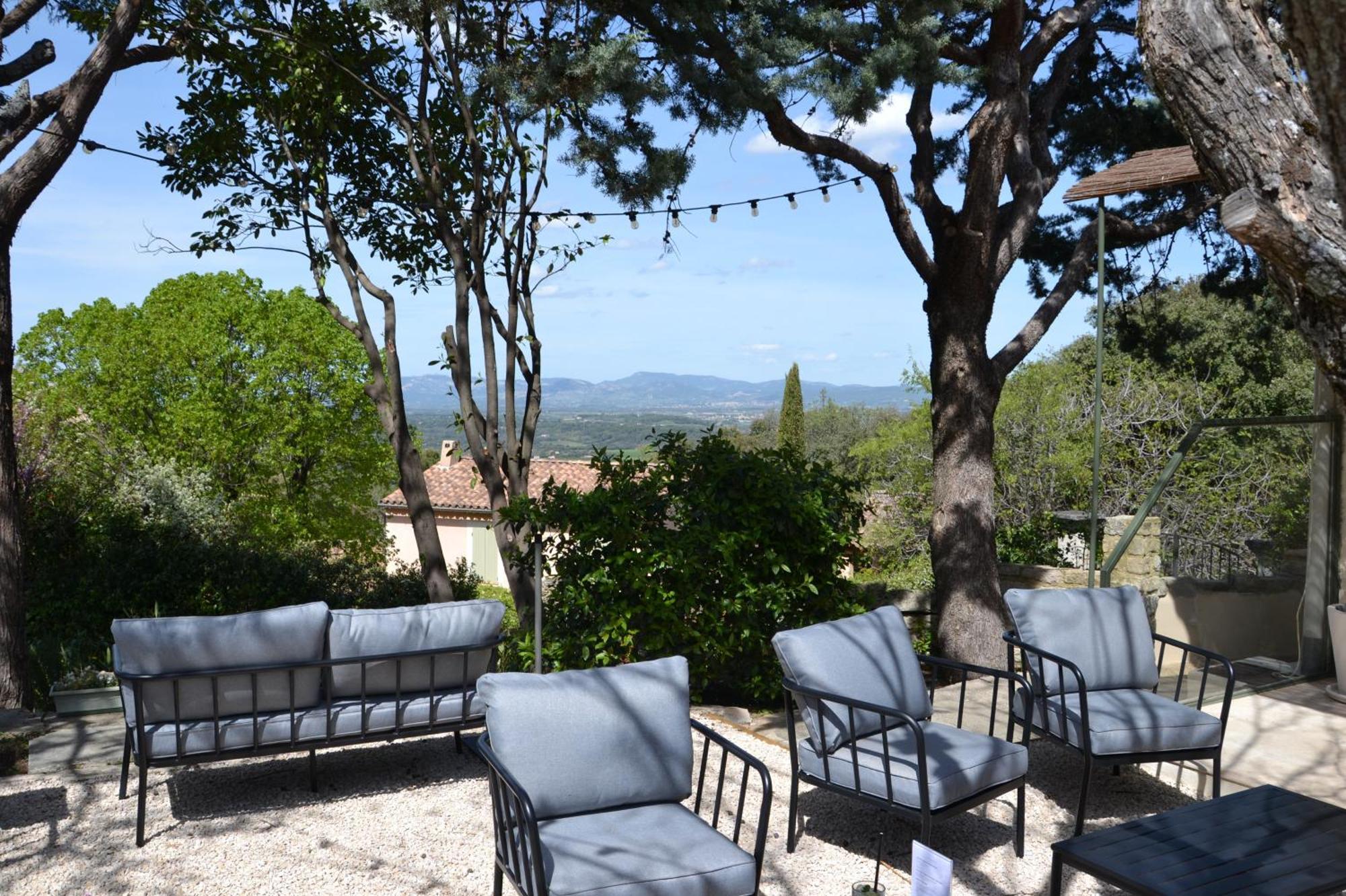 Hotel La Garrigue & Bar Piscine Venasque Exterior photo